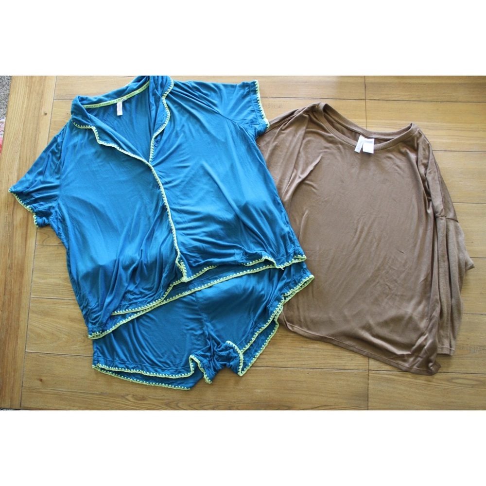 Plus Size Joyspun Preowned Pajamas Size 3X Pj set and pj sweater top